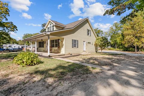 Photo of 4244 W 100 N, Kokomo, IN 46901 (MLS # 202532279)