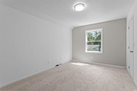 Tiny photo for 4244 W 100 N, Kokomo, IN 46901 (MLS # 202532279)