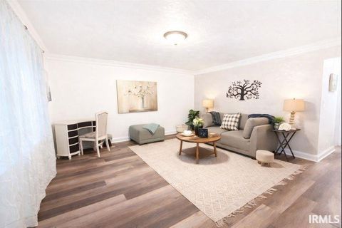 Tiny photo for 4244 W 100 N, Kokomo, IN 46901 (MLS # 202532279)