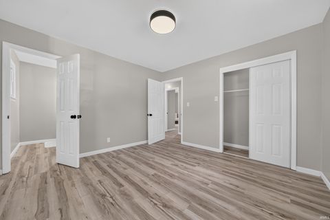 Tiny photo for 5995 Logansport Road, Logansport, IN 46947 (MLS # 202626041)