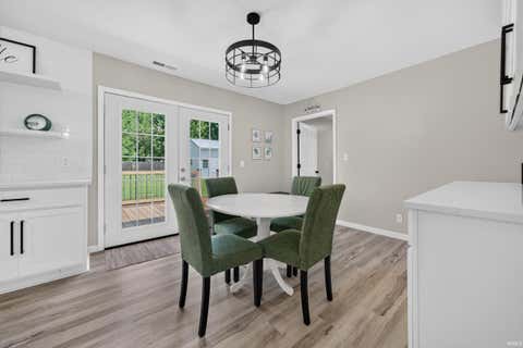 Tiny photo for 5995 Logansport Road, Logansport, IN 46947 (MLS # 202626041)
