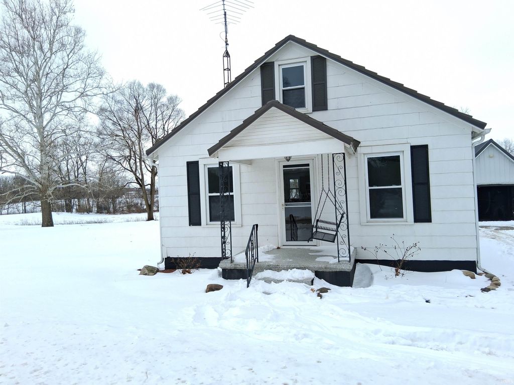 Photo of 10544 Dalton Road, Hagerstown, IN 47346 (MLS # 202603814)