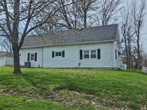 Tiny photo for 1107 State Street, Washington, IN 47501 (MLS # 202545884)