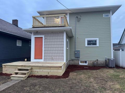 Tiny photo for 308 W 3rd Street, Peru, IN 46970 (MLS # 202608197)