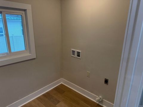 Tiny photo for 308 W 3rd Street, Peru, IN 46970 (MLS # 202608197)