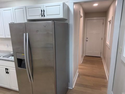 Tiny photo for 308 W 3rd Street, Peru, IN 46970 (MLS # 202608197)