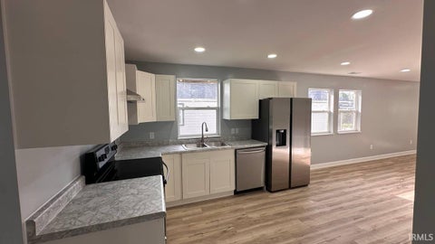 Tiny photo for 1107 E Mulberry Street, Kokomo, IN 46901 (MLS # 202630814)