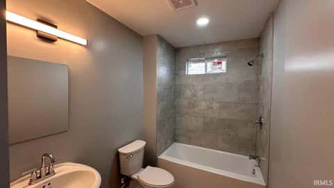 Tiny photo for 1107 E Mulberry Street, Kokomo, IN 46901 (MLS # 202630814)