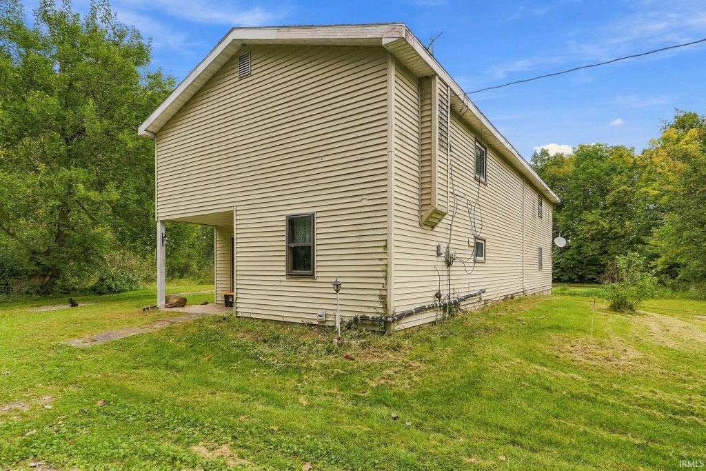 Photo of 5862 E State Road 14, North Manchester, IN 46962 (MLS # 202640815)