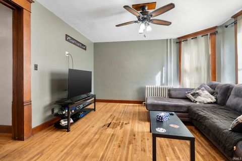 Tiny photo for 322 S Bluff Street, Monticello, IN 47960 (MLS # 202616372)