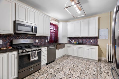 Tiny photo for 322 S Bluff Street, Monticello, IN 47960 (MLS # 202616372)