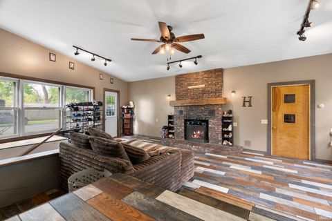 Tiny photo for 322 S Bluff Street, Monticello, IN 47960 (MLS # 202616372)