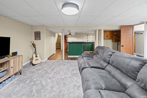 Tiny photo for 912 Crestview Place, Lafayette, IN 47905 (MLS # 202541749)