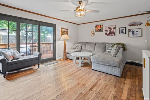 Tiny photo for 912 Crestview Place, Lafayette, IN 47905 (MLS # 202541749)