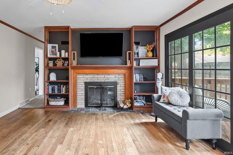 Tiny photo for 912 Crestview Place, Lafayette, IN 47905 (MLS # 202541749)
