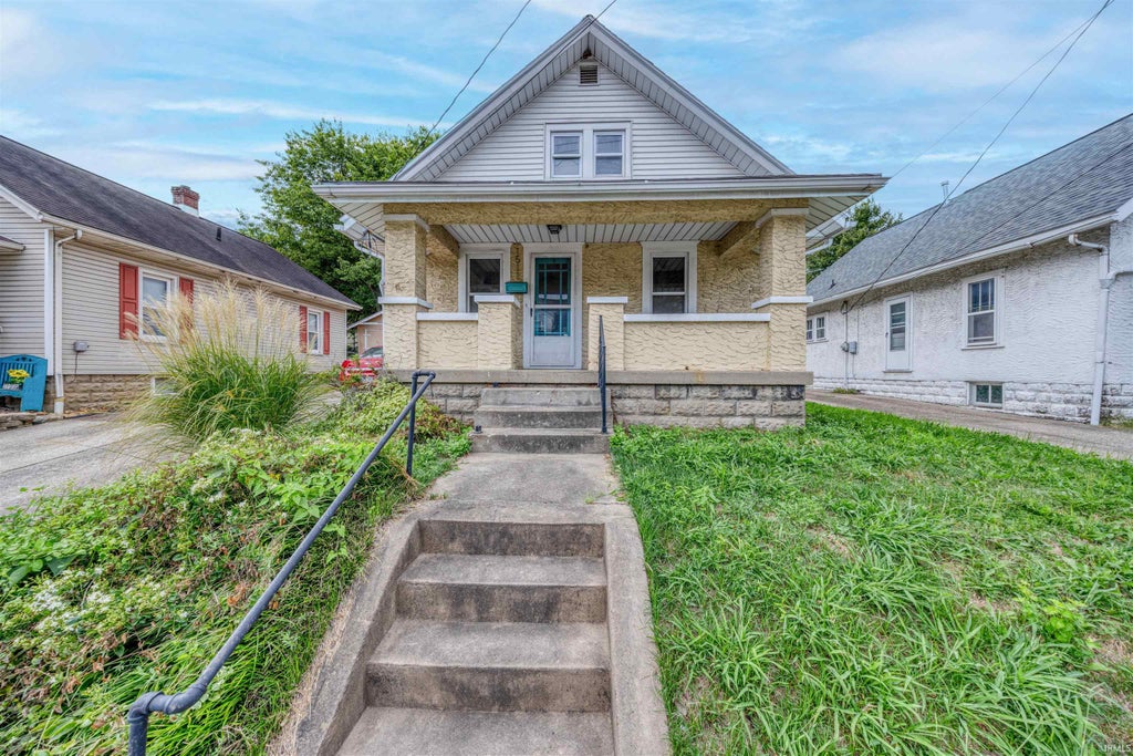 Photo of 1511 Mill Street, Jasper, IN 47546 (MLS # 202639325)