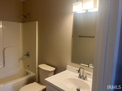 Tiny photo for 671 Walkmans Cove, Fort Wayne, IN 46814 (MLS # 202604862)