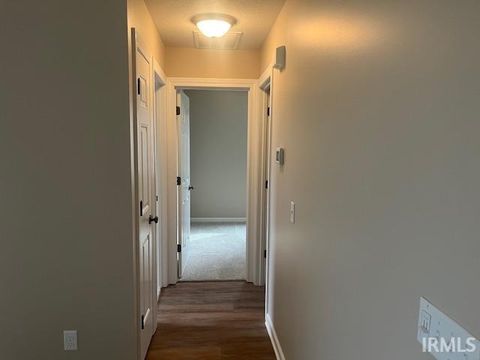 Tiny photo for 671 Walkmans Cove, Fort Wayne, IN 46814 (MLS # 202604862)