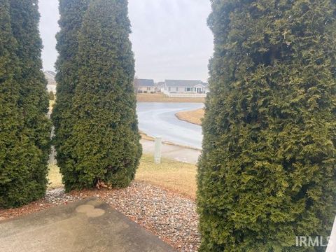 Tiny photo for 671 Walkmans Cove, Fort Wayne, IN 46814 (MLS # 202604862)