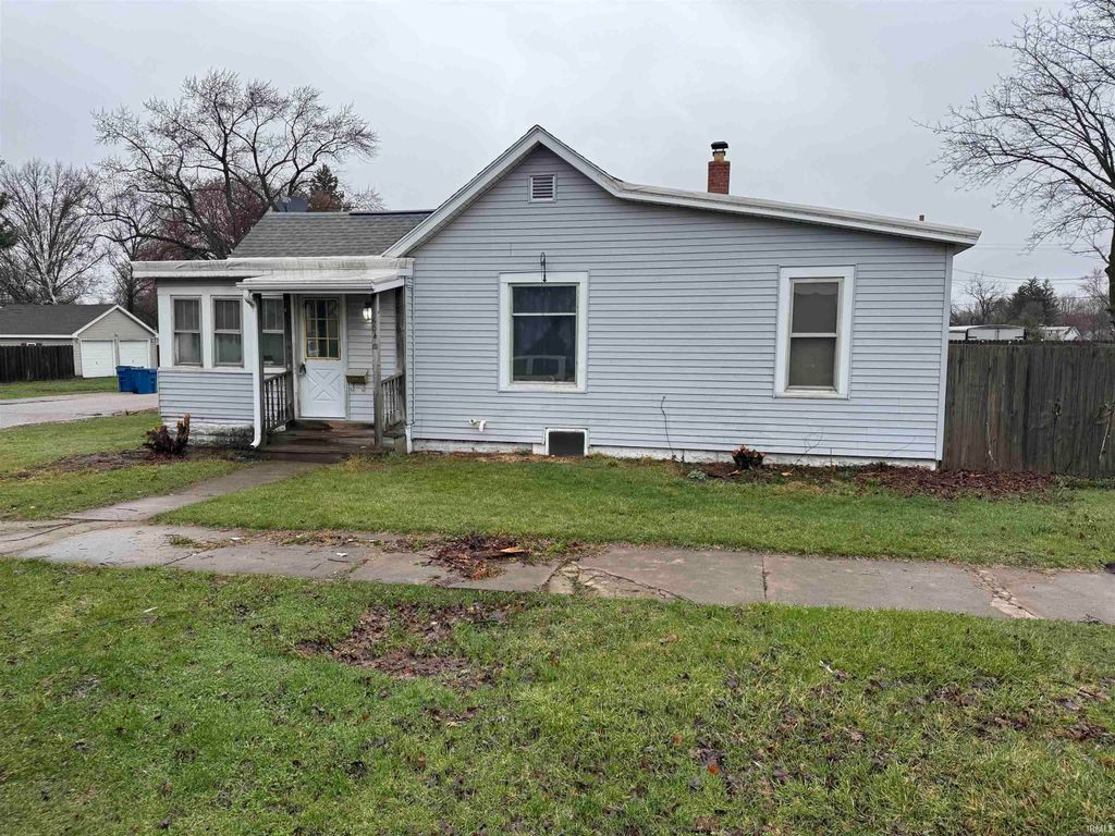 Photo of 604 Ohio Street, Walkerton, IN 46574 (MLS # 202607941)