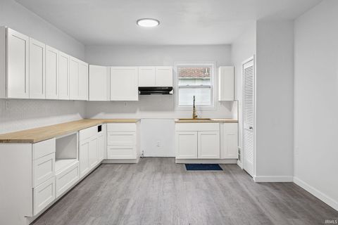 Tiny photo for 320 W 250 South, Peru, IN 46970 (MLS # 202528964)