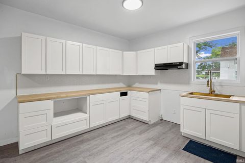 Tiny photo for 320 W 250 South, Peru, IN 46970 (MLS # 202528964)