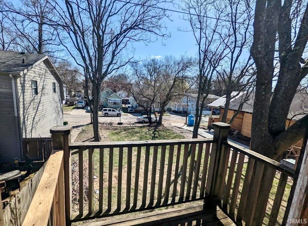 Photo of 1414 SE First Street, Evansville, IN 47713 (MLS # 202610103)