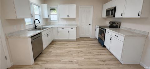 Tiny photo for 1233 N Morrison Street, Kokomo, IN 46902 (MLS # 202630147)
