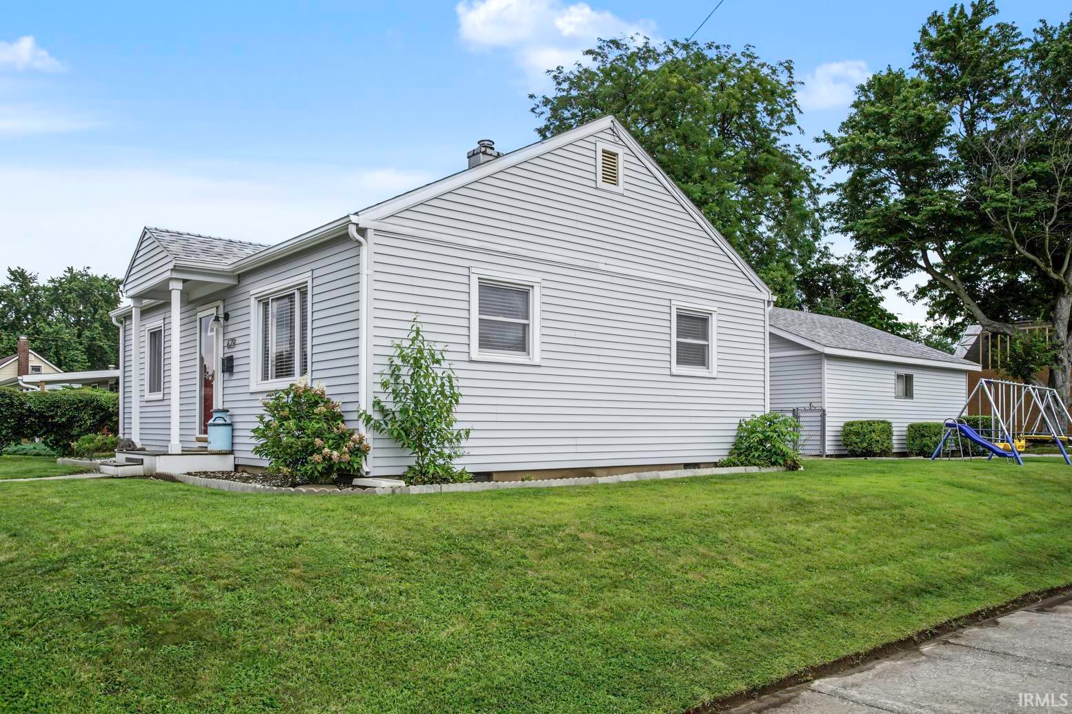 629 Maple Street