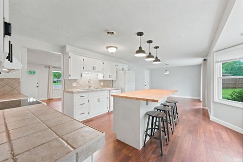 Tiny photo for 5109 Woodway Drive, Fort Wayne, IN 46835 (MLS # 202624849)