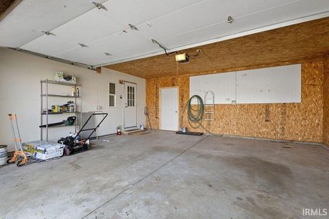 Tiny photo for 6468 N Bedford Bay Court, Monon, IN 47959 (MLS # 202608636)