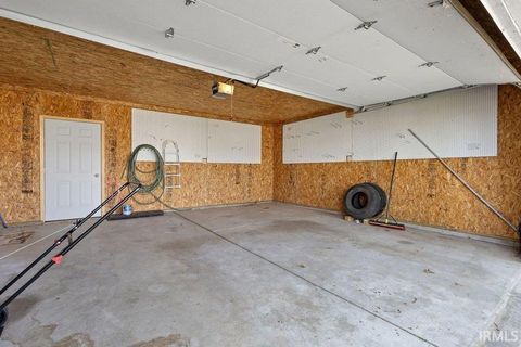 Tiny photo for 6468 N Bedford Bay Court, Monon, IN 47959 (MLS # 202608636)
