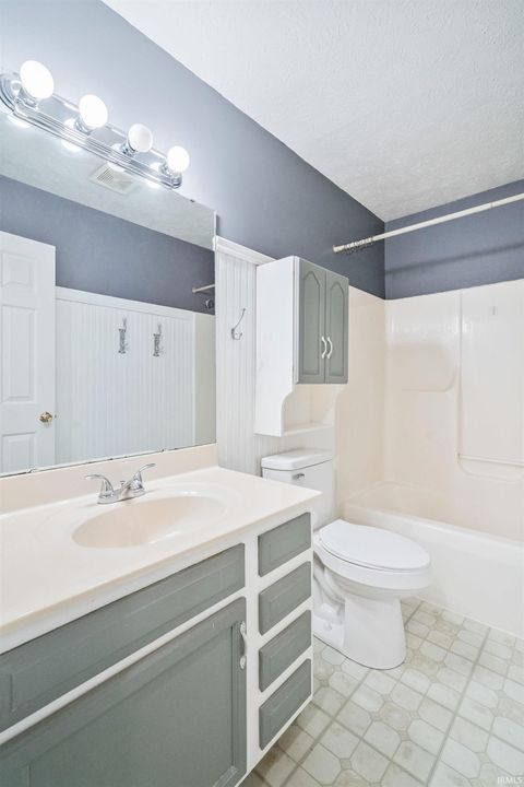 Tiny photo for 506 S Harrison Street, Greentown, IN 46936 (MLS # 202604095)