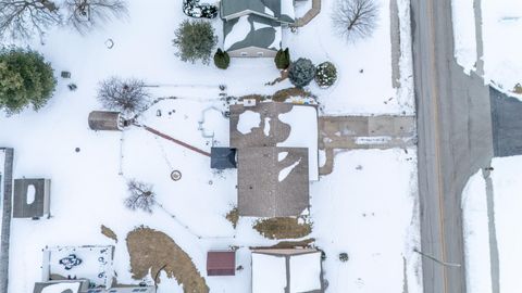 Tiny photo for 506 S Harrison Street, Greentown, IN 46936 (MLS # 202604095)