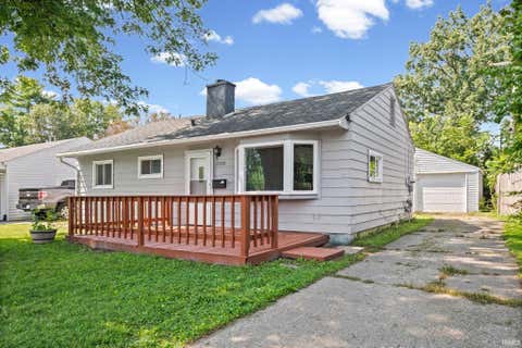 Photo of 2532 Foxhall Drive, Lafayette, IN 47909 (MLS # 202634984)