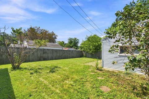 Tiny photo for 2532 Foxhall Drive, Lafayette, IN 47909 (MLS # 202634984)