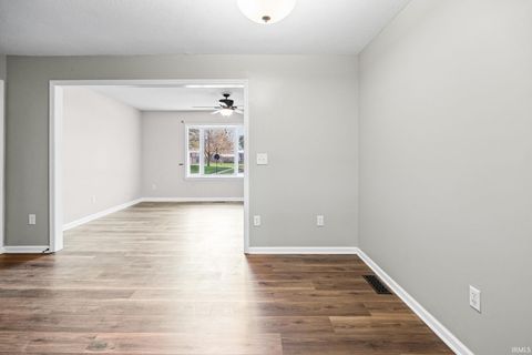 Tiny photo for 1428 Elizabeth Drive, Lebanon, IN 46052 (MLS # 202612775)