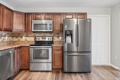 Tiny photo for 1428 Elizabeth Drive, Lebanon, IN 46052 (MLS # 202612775)