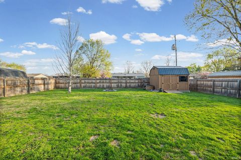 Tiny photo for 1428 Elizabeth Drive, Lebanon, IN 46052 (MLS # 202612775)