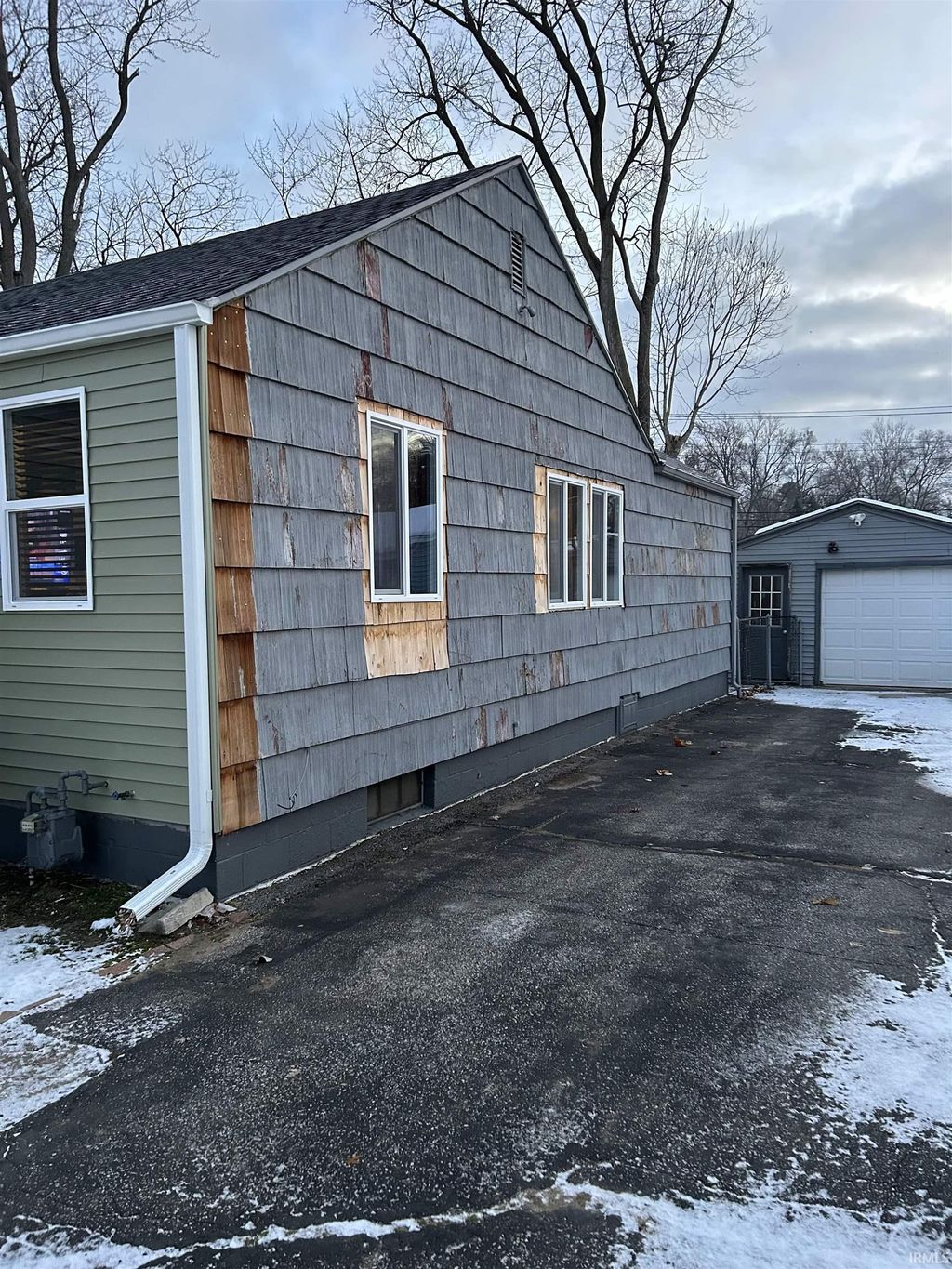 Photo of 54252 Ironwood Road, South Bend, IN 46635 (MLS # 202549097)