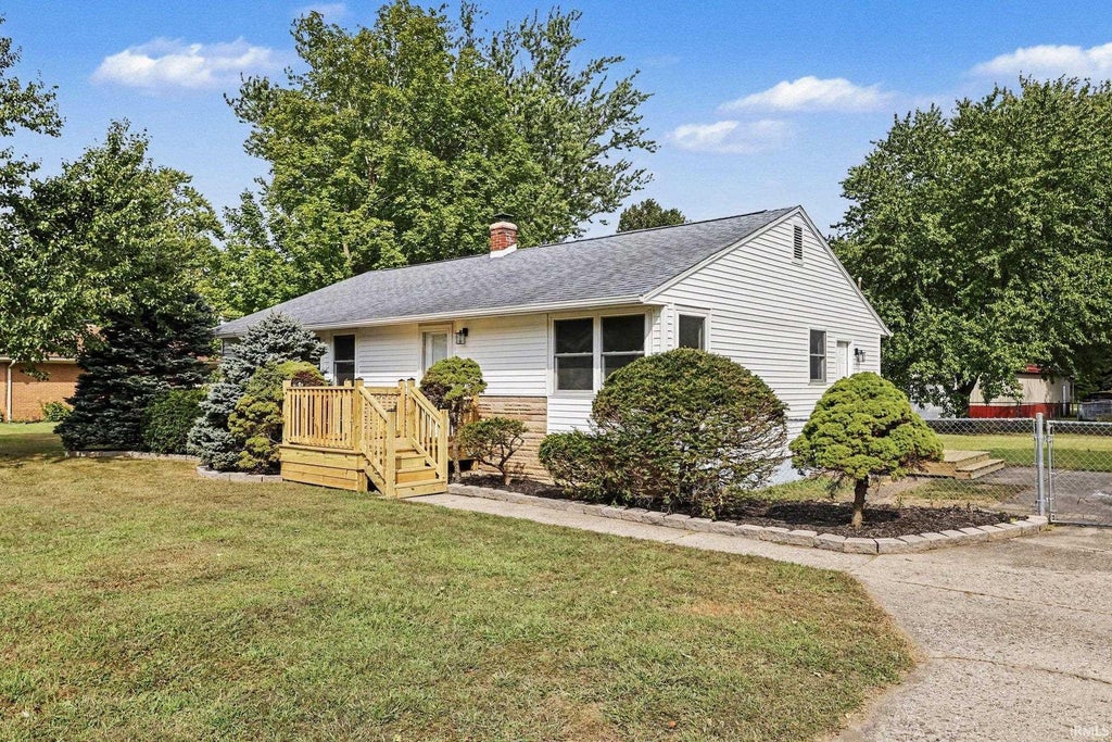 Photo of 112 Shamrock Street, Walkerton, IN 46574 (MLS # 202638347)
