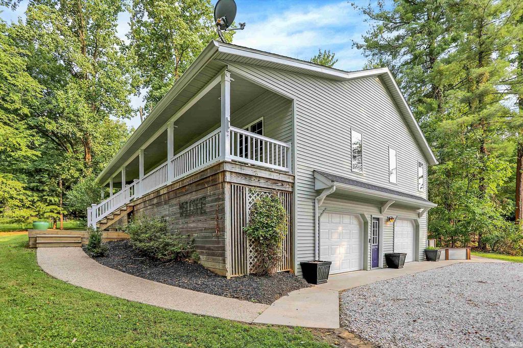 Photo of 5922 W State Road 46, Bloomington, IN 47404 (MLS # 202603970)