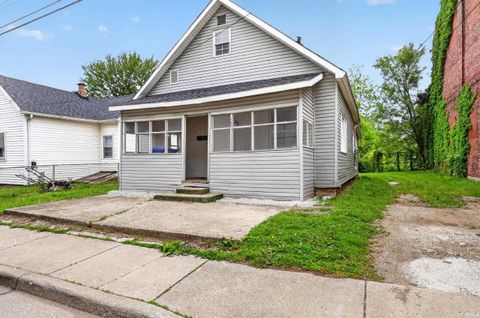 Tiny photo for 1110 E Vaille Avenue, Kokomo, IN 46901 (MLS # 202618645)