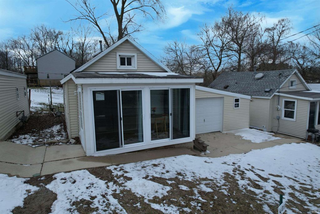 Photo of 2408 N West Shafer Drive, Monticello, IN 47960 (MLS # 202602248)