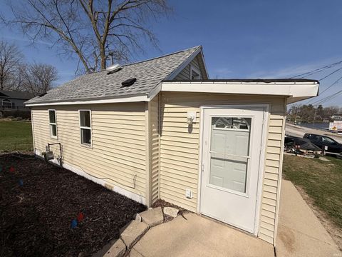 Tiny photo for 2408 N West Shafer Drive, Monticello, IN 47960 (MLS # 202602248)