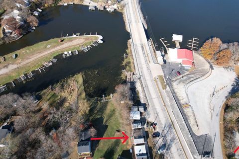 Tiny photo for 2408 N West Shafer Drive, Monticello, IN 47960 (MLS # 202602248)