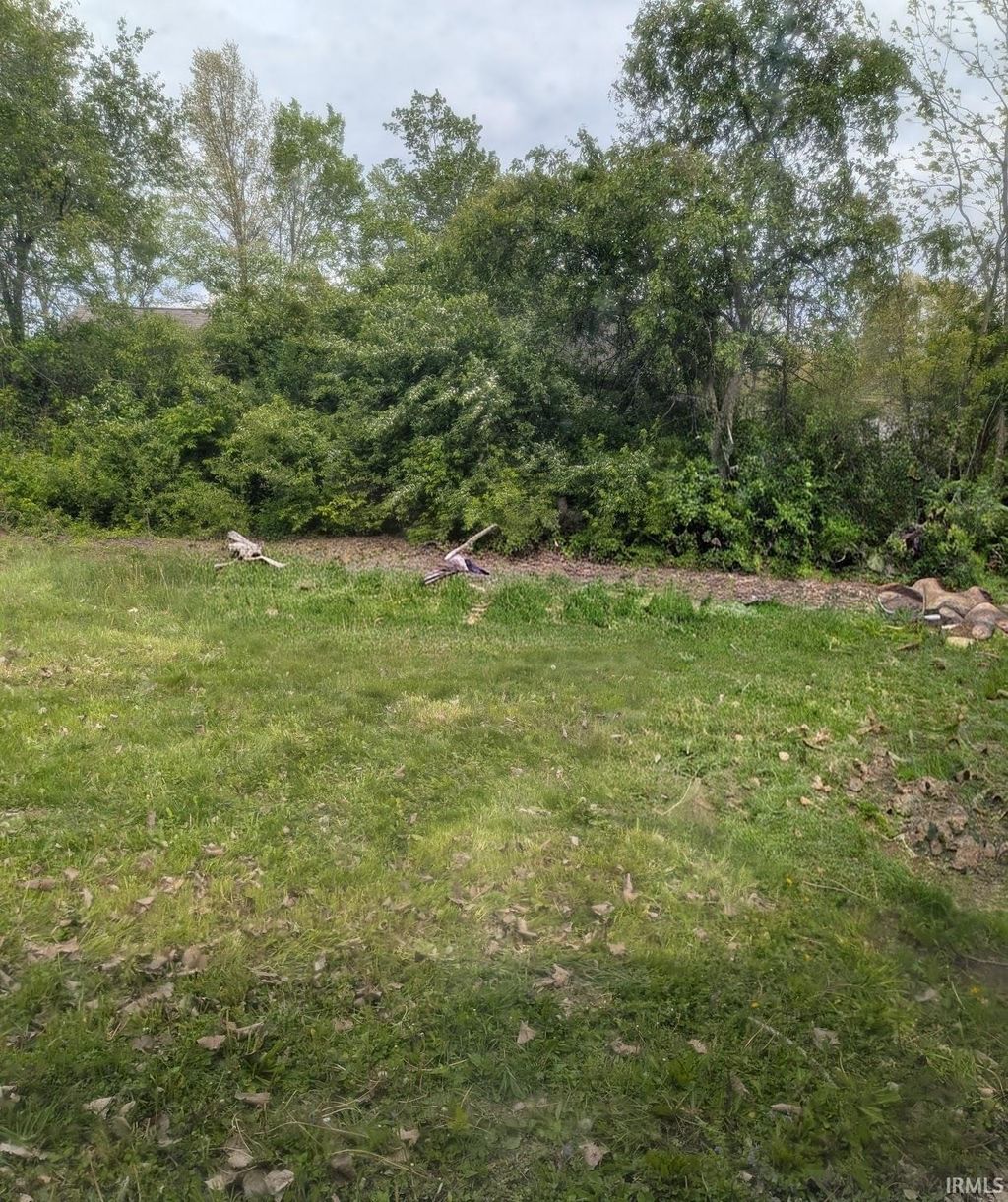 Photo of 3730 E Sherwood Terrace, Fort Wayne, IN 46806 (MLS # 202616385)