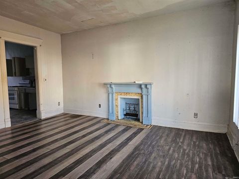 Tiny photo for 1003 North Street, Logansport, IN 46947 (MLS # 202610068)