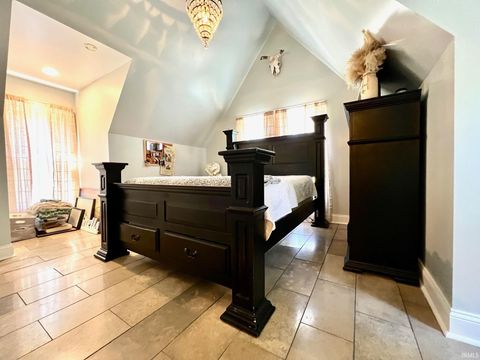 Tiny photo for 330 Hawthorne Drive, Bedford, IN 47421 (MLS # 202541322)