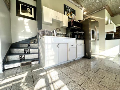 Tiny photo for 330 Hawthorne Drive, Bedford, IN 47421 (MLS # 202541322)